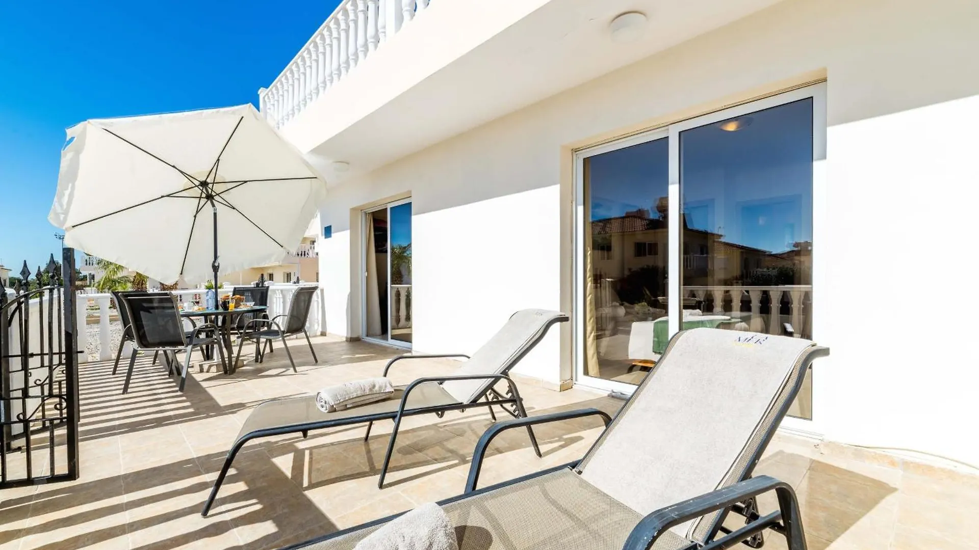 Estelle Suite Ayía Nápa Chypre